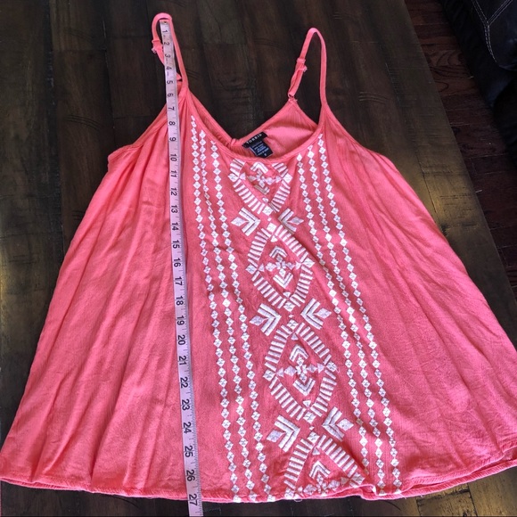 Torrid Coral Tank Top - Picture 4 of 8